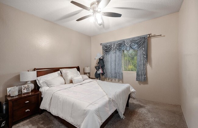 Building Photo - 6712 Lucas Dr