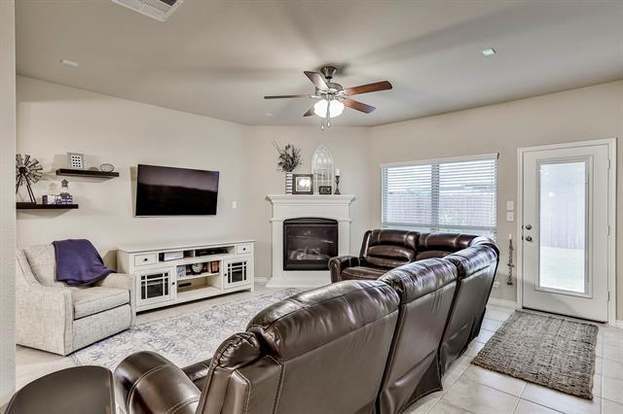 Building Photo - 10129 Leander Pl