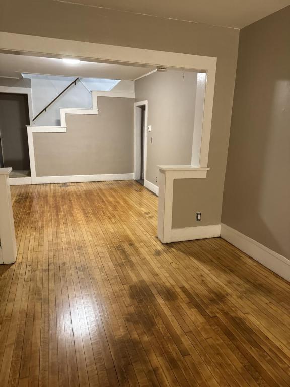 Building Photo - 5304 Hollis Ave