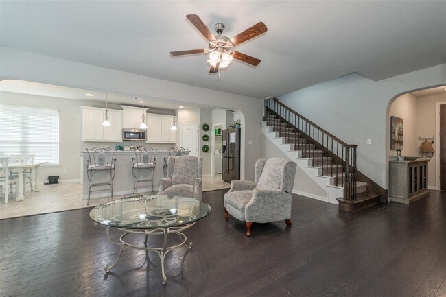 Building Photo - MOVE-IN SPECIAL! This beautiful home, located in the desirable EMS-ISD is what you've been lookin...