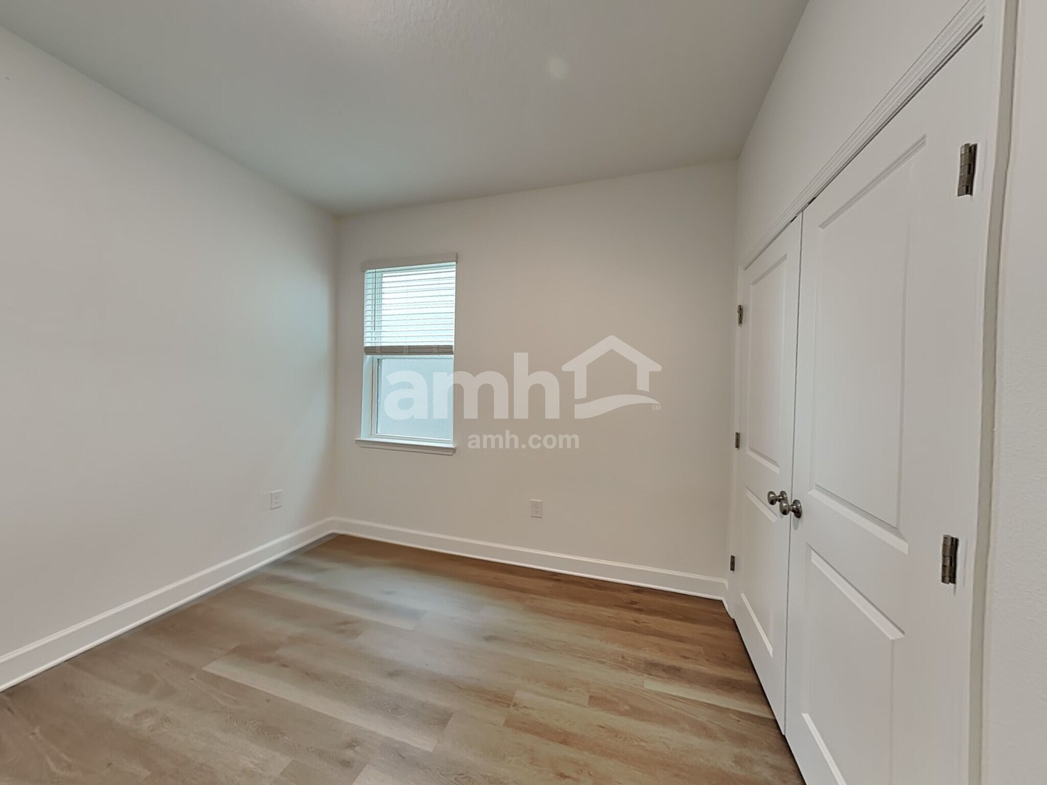 Building Photo - 16648 Cheyanne Ct