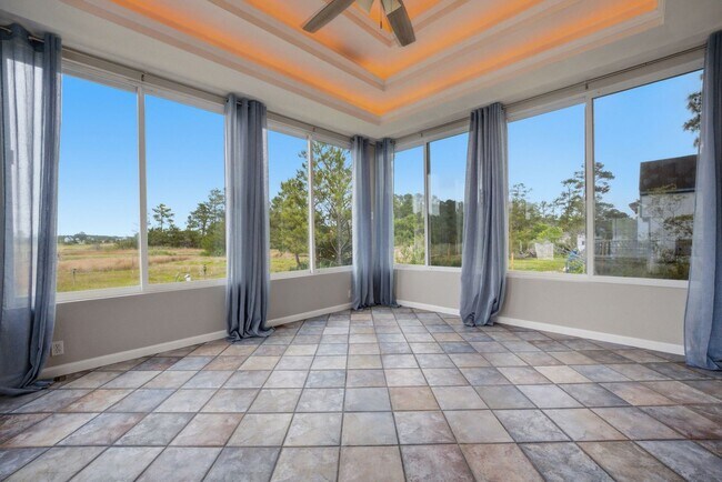 Building Photo - 20B Freeman Dr