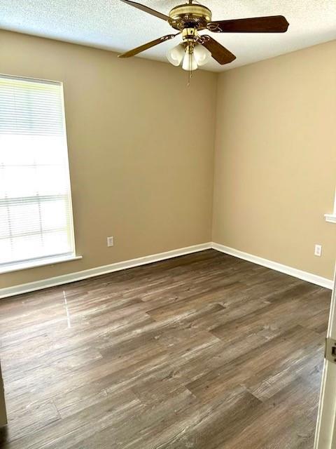 Building Photo - 918 Abilene Dr E
