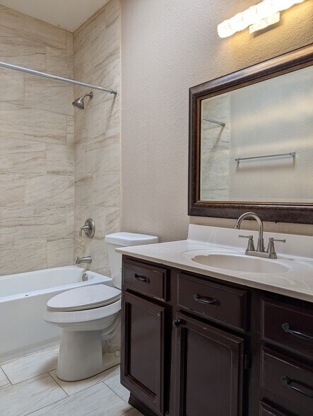 Building Photo - 12513 Angie Bombach Ave