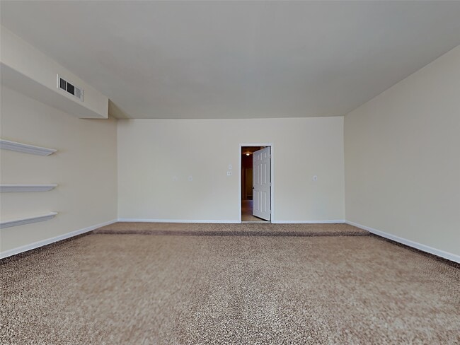 Building Photo - 1946 Natalie Rose Dr