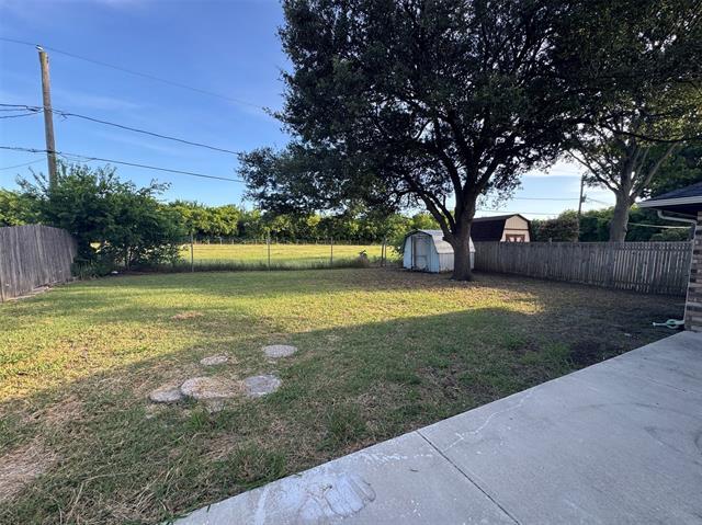 Building Photo - 510 Betsy Ross Dr