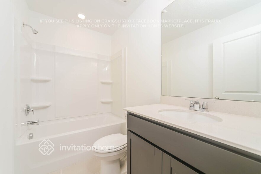 Building Photo - 5677 Blossom Hill Loop