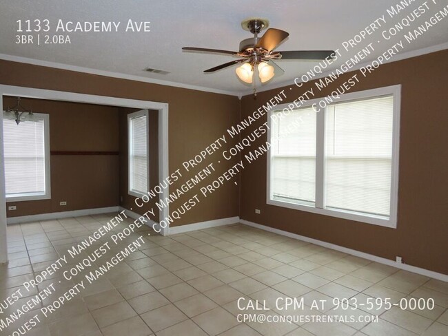 Building Photo - 1133 S Academy Ave