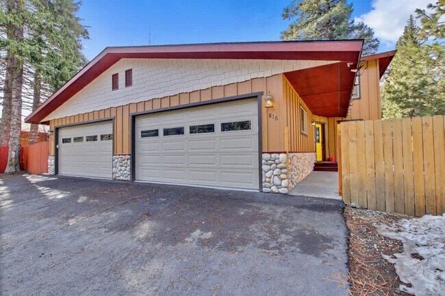 Building Photo - 816 Reedy Ln