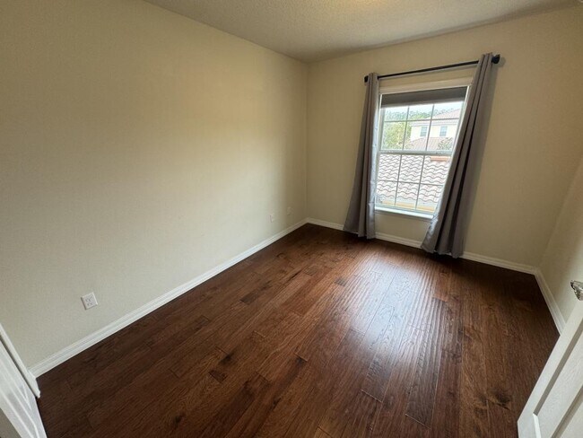 Building Photo - 11902 Lorenza Ln