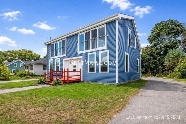 Building Photo - 221 Water St