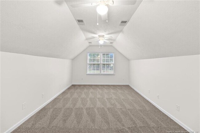 Building Photo - 757 Stone Cross Dr