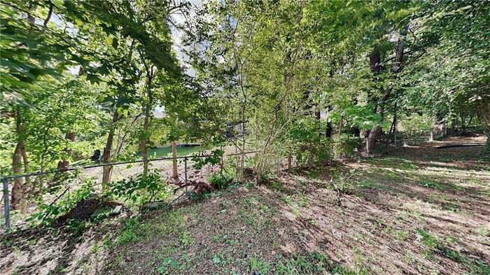 Building Photo - 321 Tarragon Way SW