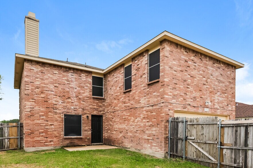 Building Photo - 1054 Graystone Dr