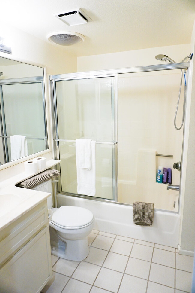 Building Photo - 82186 Bergman Dr