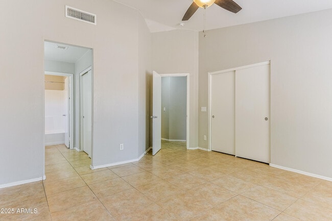 Building Photo - 10736 E El Moro Ave