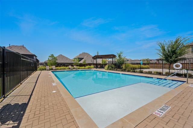 Building Photo - 6005 Horsetail Dr