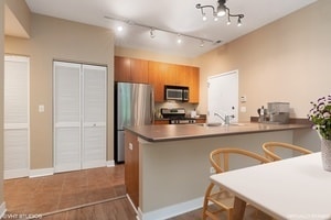 Building Photo - 1509 S Halsted St