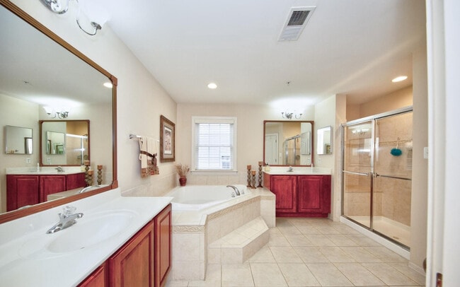 Building Photo - 15806 Copper Beech Dr