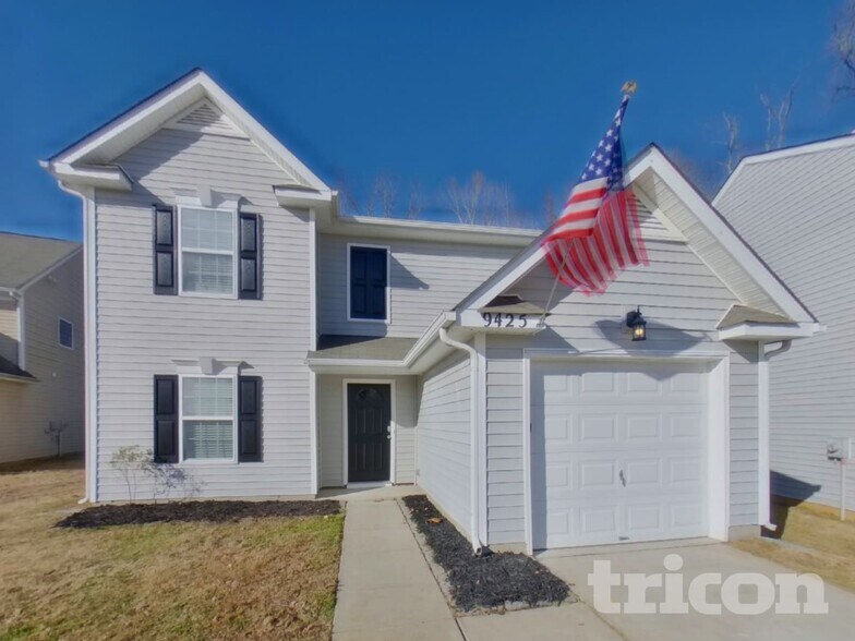 Building Photo - 9425 Macquarie Ln