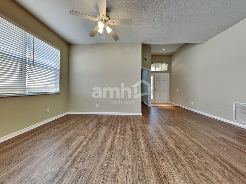 Building Photo - 8011 Terrace Arbor Ct