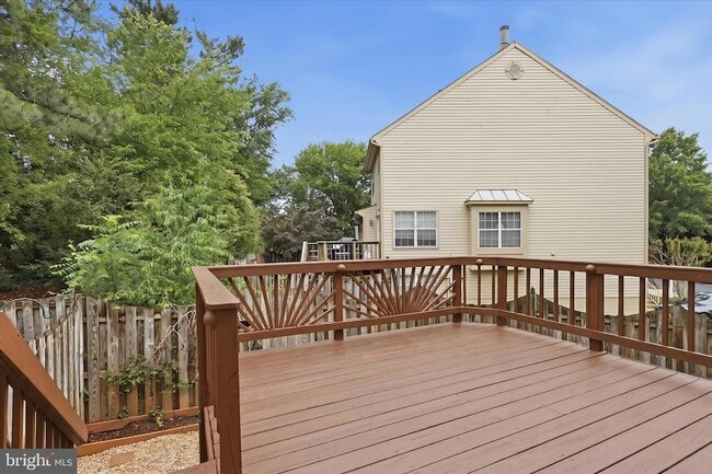 Building Photo - 8624 Sanderling Dr