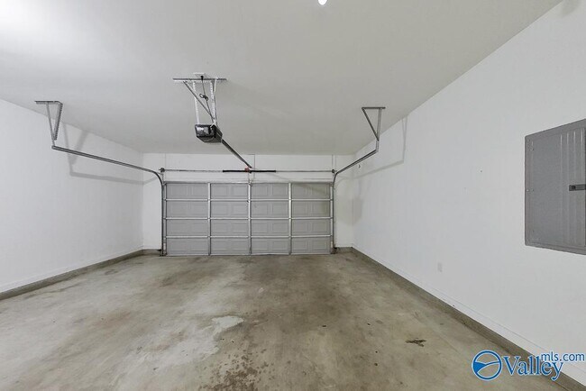 Building Photo - 11440 Crimson Ridge Rd