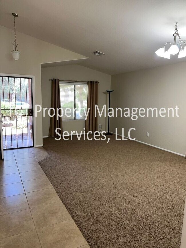 Building Photo - Beautiful 4 bedroom home in Casa Grande!