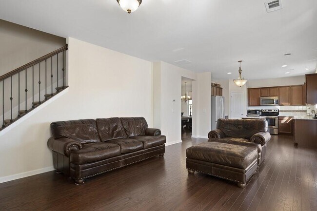 Building Photo - 4575 Brumby Ln