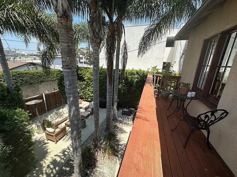 Building Photo - 725 Washington Blvd