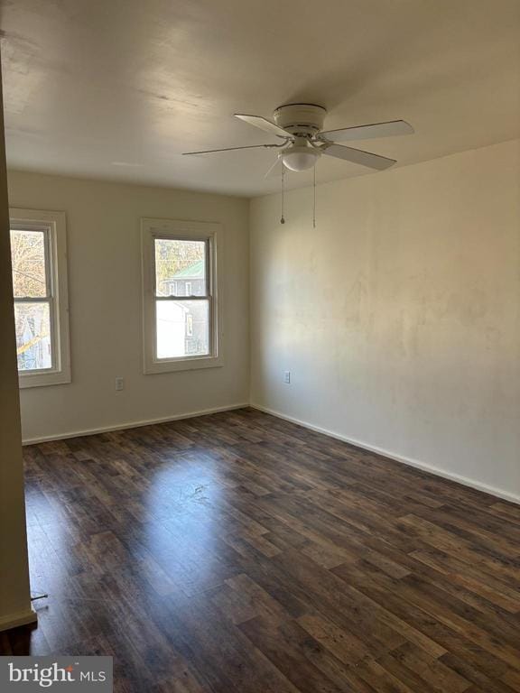 Building Photo - 722 W Stephen St