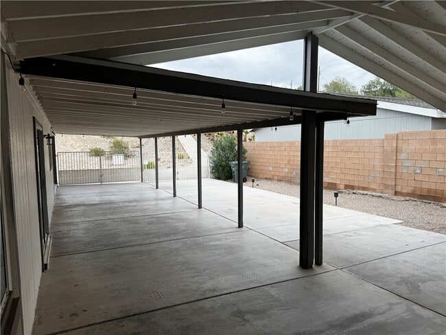 Building Photo - 1103 Copper Dr