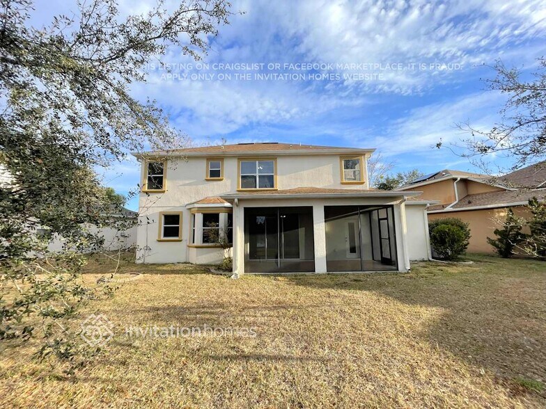 Building Photo - 10448 Deerberry Dr