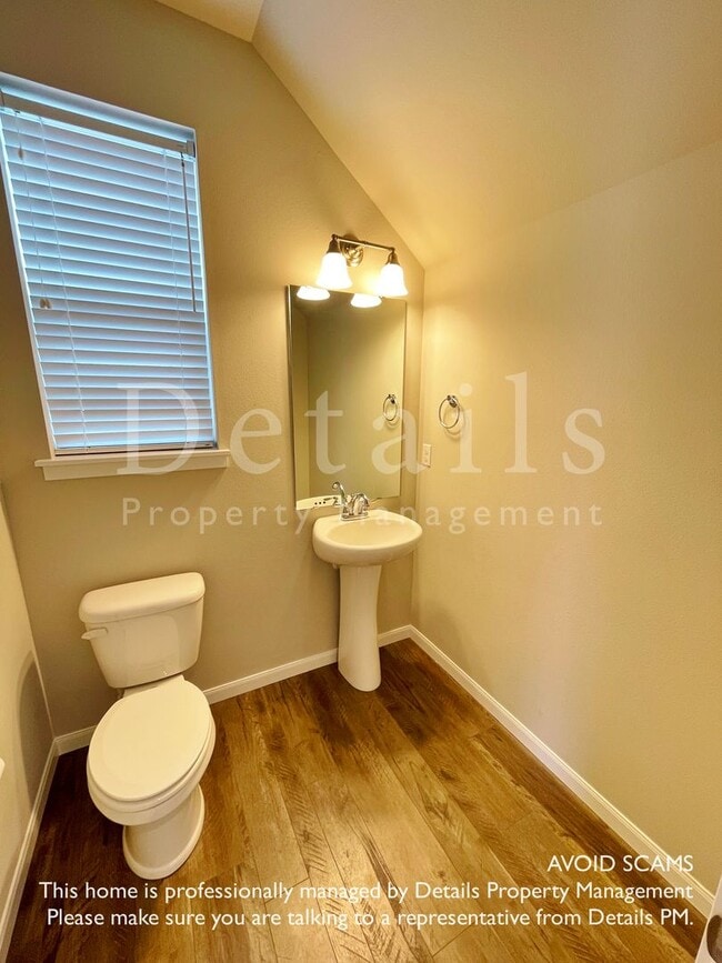 Building Photo - **COMING SOON** Nice 3 Bedroom Port Orchard Home