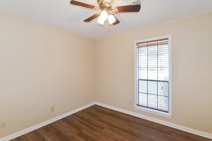 Building Photo - 414 Woodhaven Ct