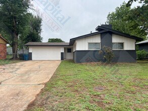 Building Photo - Spacious 3 Bedroom