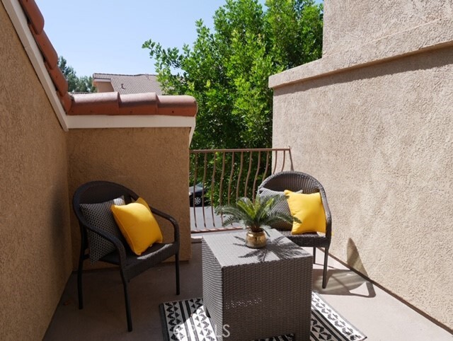 Building Photo - 1055 S St Tropez Ave