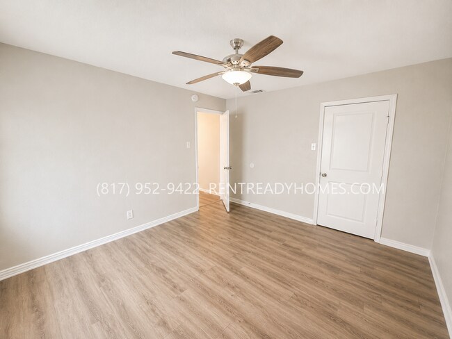 Building Photo - 125 Hoot Owl Cir