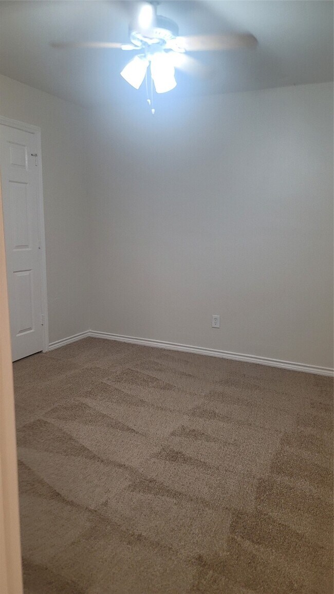 Building Photo - 14714 Ridgechase Ln