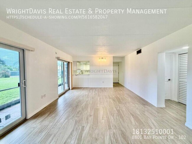 Building Photo - 8801 Bay Pointe Dr