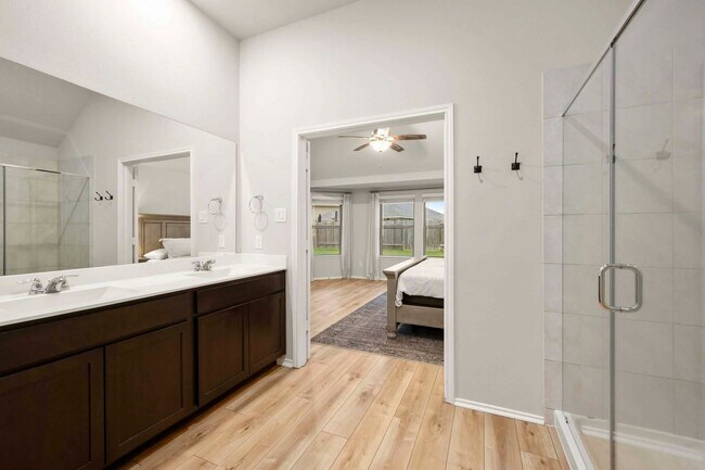 Building Photo - 326 Jewett Meadow Dr