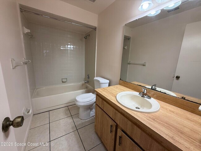 Building Photo - 1514 Clearlake Rd