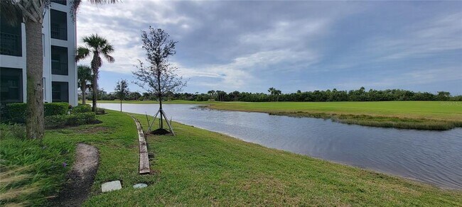 Building Photo - 14051 Heritage Landing Blvd