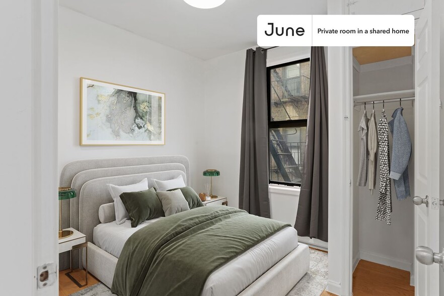 Primary Photo - Private bedroom in 3 bed/1 bath Home