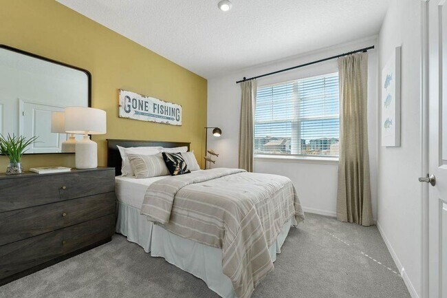 Building Photo - 3073 Cambridge Ln