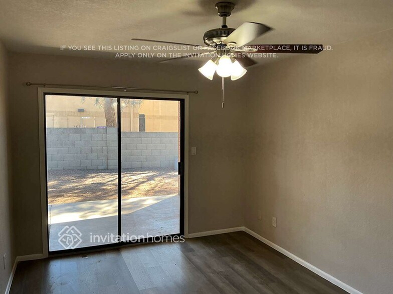 Building Photo - 4447 E Contessa St