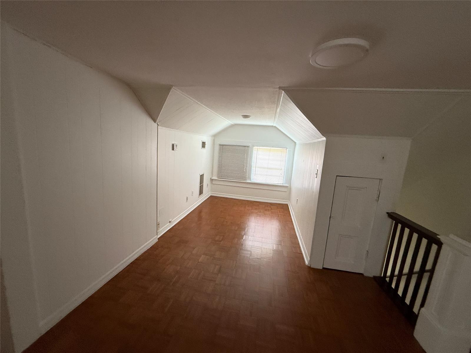 Building Photo - 5025 SW 64th Ave