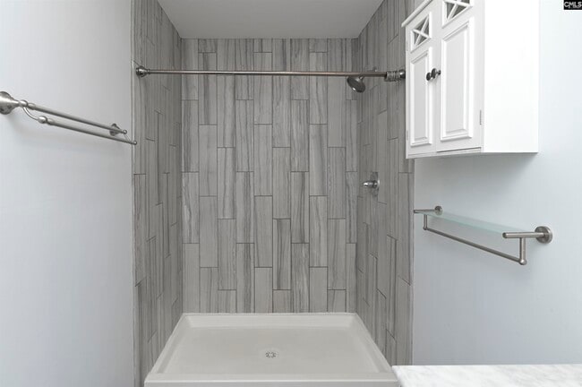 Building Photo - 1808 York Dr