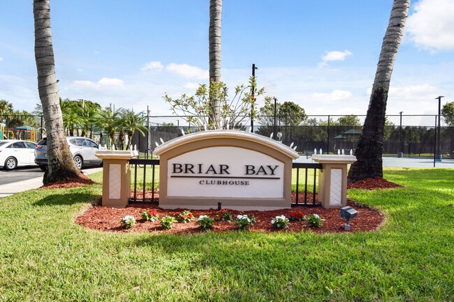 Building Photo - 6125 Eaton St