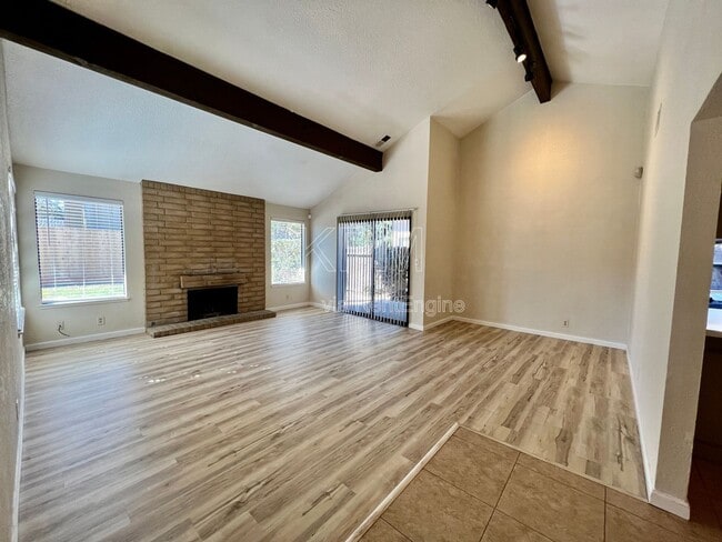 Building Photo - 4517 Da Vinci Dr